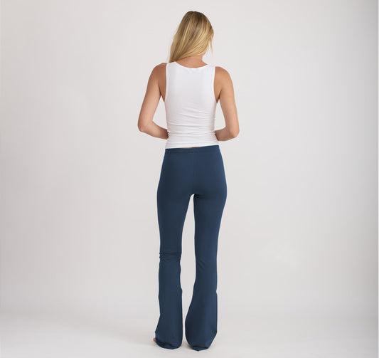 Core Flare Pants