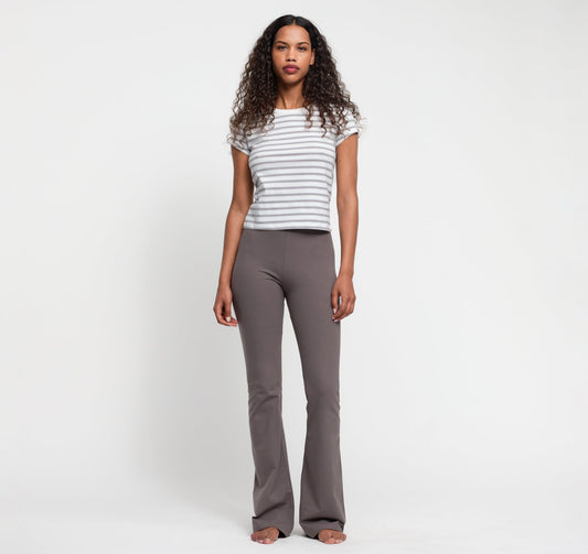 Core Flare Pants