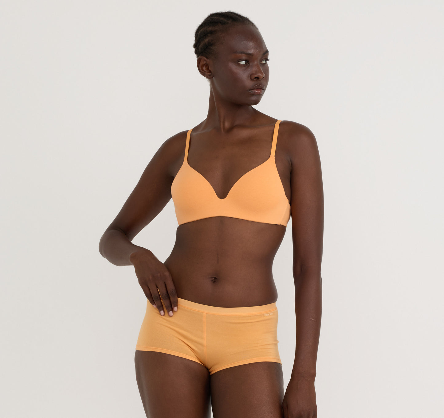 Core Wireless Plunge Bra
